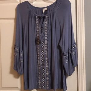 Women’s Cato blouse. Large